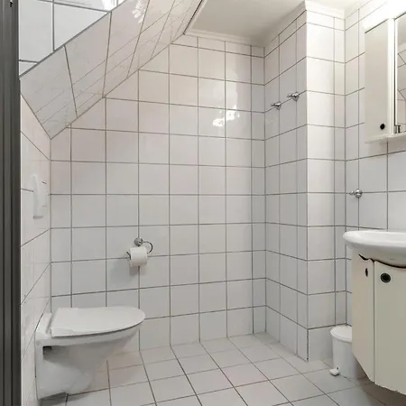 Lovely In With Sauna